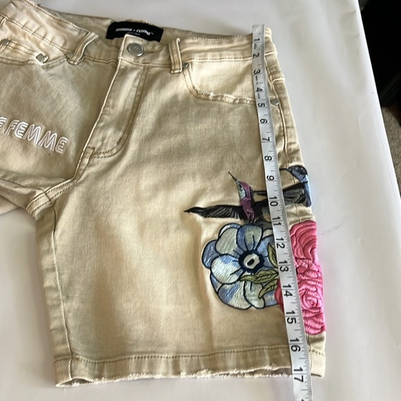 Homme + Femme Unisex Denim Wear Embroidered Shorts NWT Size 28 - Picture 9 of 16